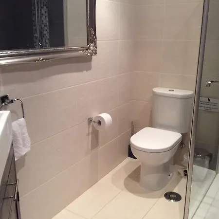 Bed and breakfast Winniehill 4*